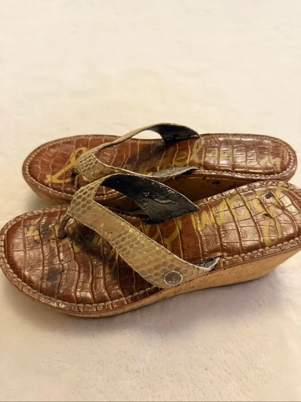 Sam Edelman Romy Cork Wedge Thong Sandals Gold Snakeskin Leather Size 6.5